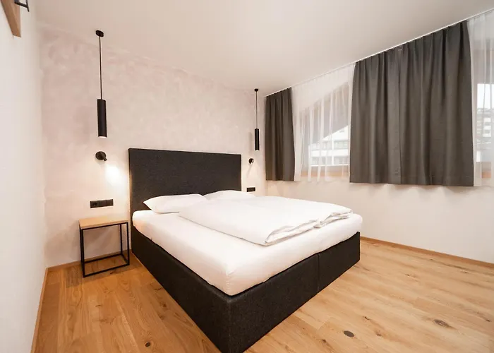 A Casa Infinity سيرفاوس