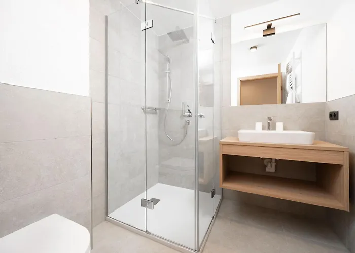 A Casa Infinity سيرفاوس